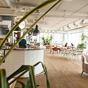 Hotel Daniel - Smart Lifestyle Near Centre, Wiedeń